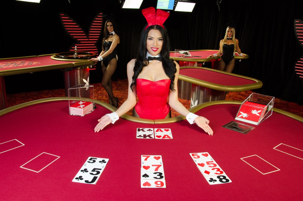 How to Host a Successful Strip Blackjack Play Night